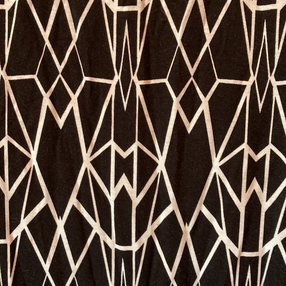 đź–¤Bisou Bisou Skirt - Picture 2 of 5